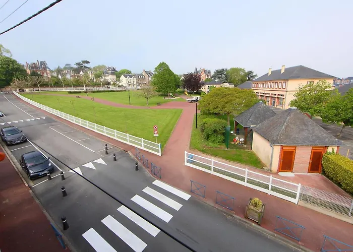 Villa Villa by Interhome Villers-sur-Mer