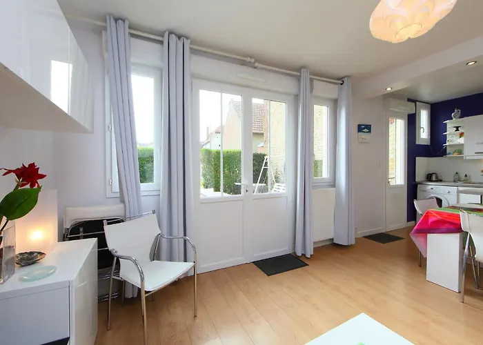 Villa Villa Villa by Interhome Villers-sur-Mer