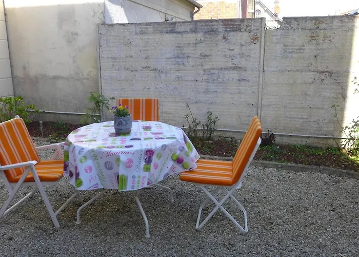 Sandret By Interhome Villers-sur-Mer